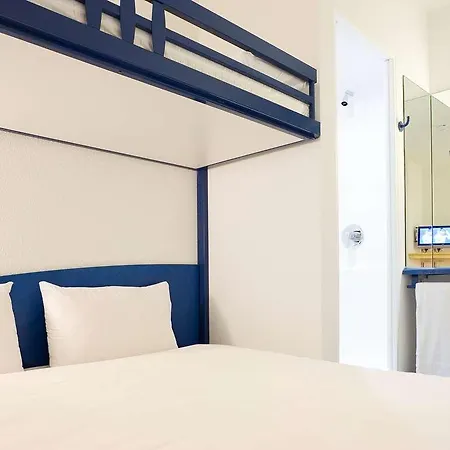 Ibis Budget Hotel 2*